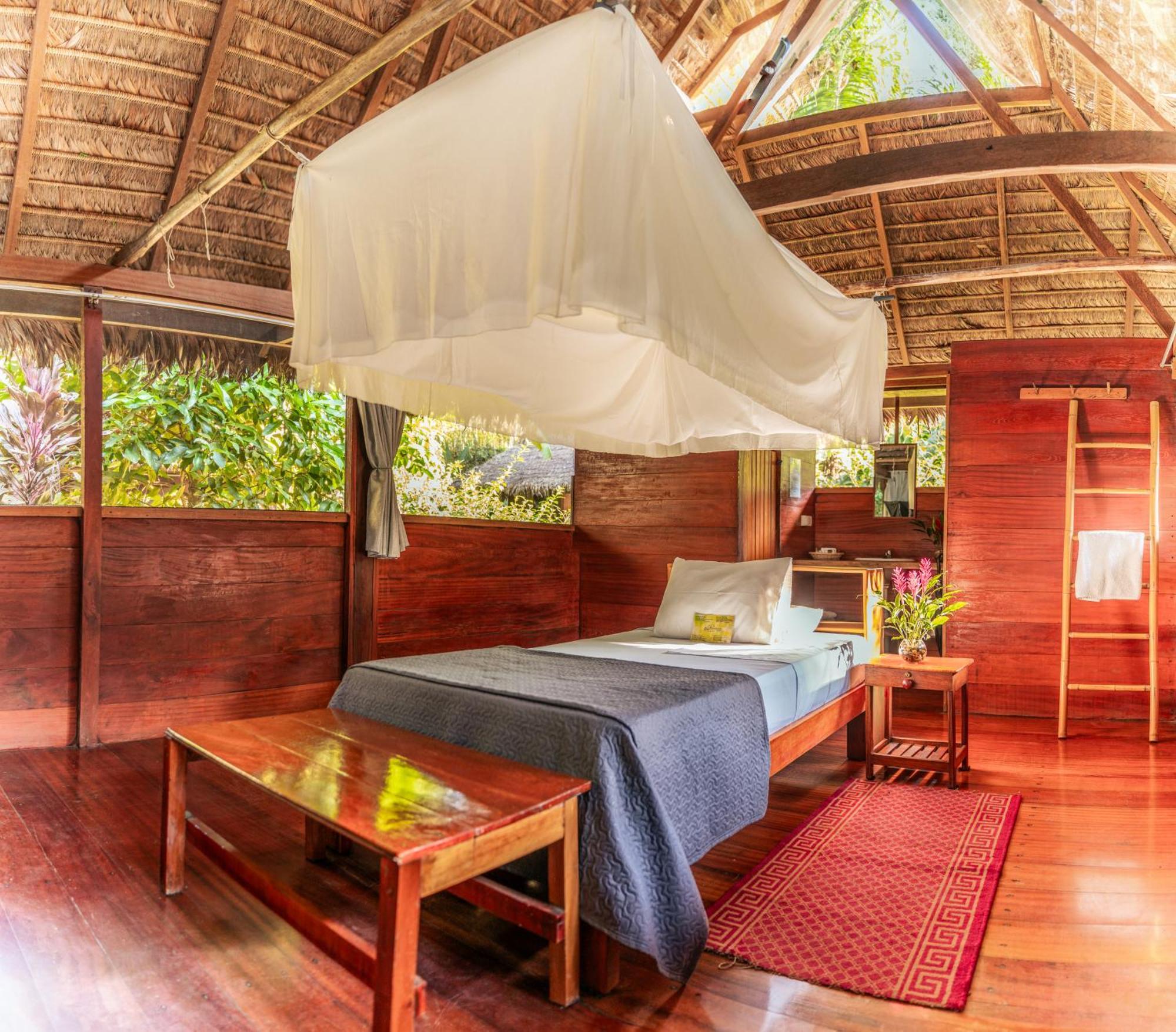 Ecolucerna Lodge Tambopata 푸에르토말도나도 외부 사진